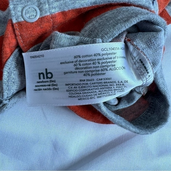 Carter’s Lot of 3 Sleeveless Rompers in size Newborn - Picture 6 of 14